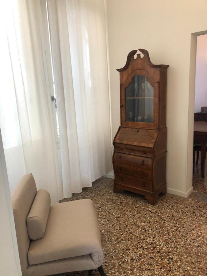 Esclusivo Appartamento A Rialto Βενετία Εξωτερικό φωτογραφία
